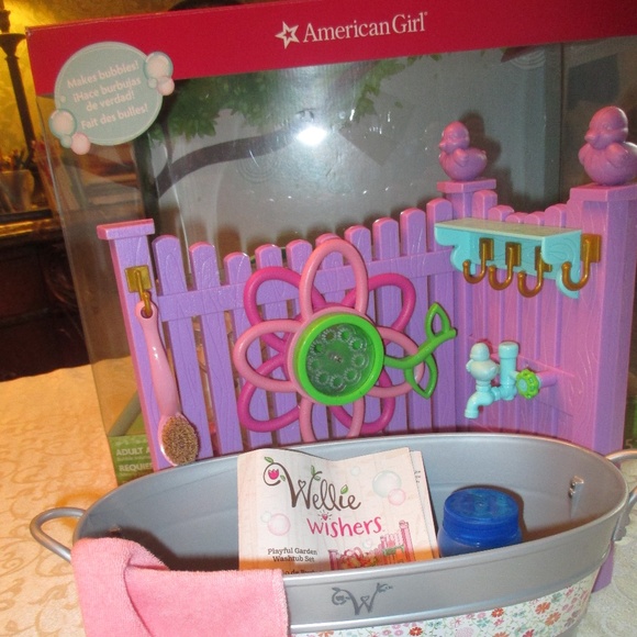 American Girl Wellie Wisher Playful Garden Washtub set - Picture 2 of 3